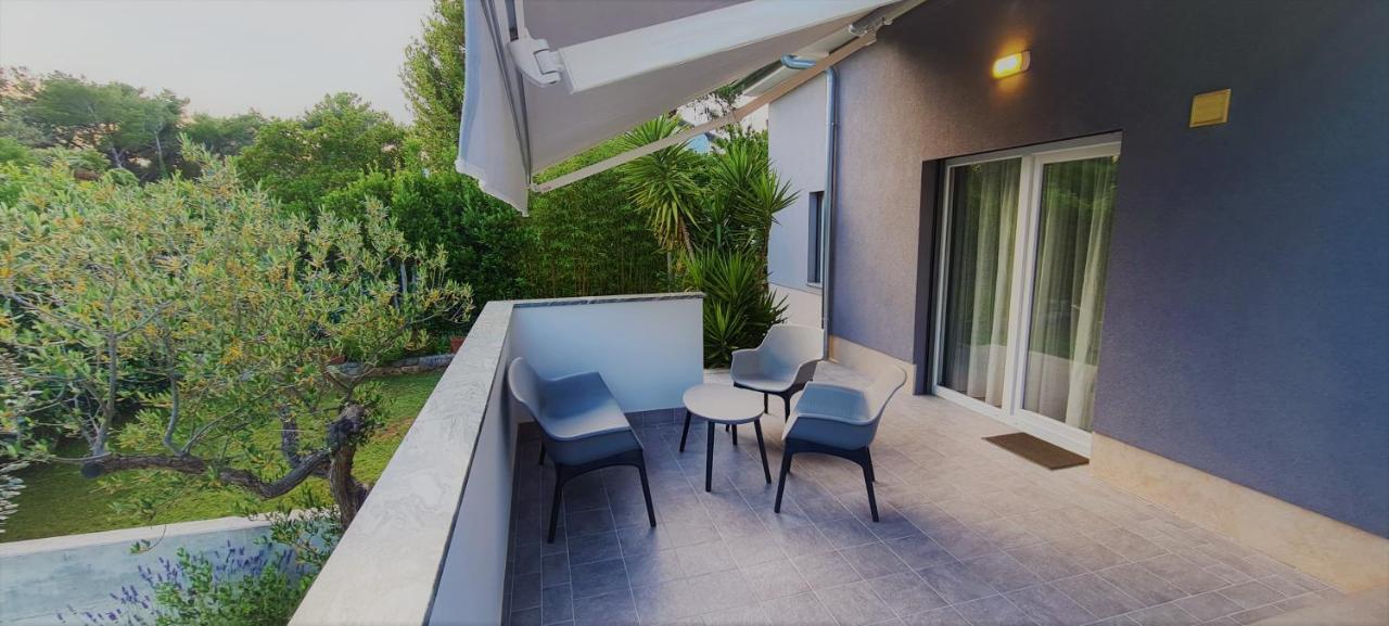 Villa Artaturi Mali Lošinj Kültér fotó